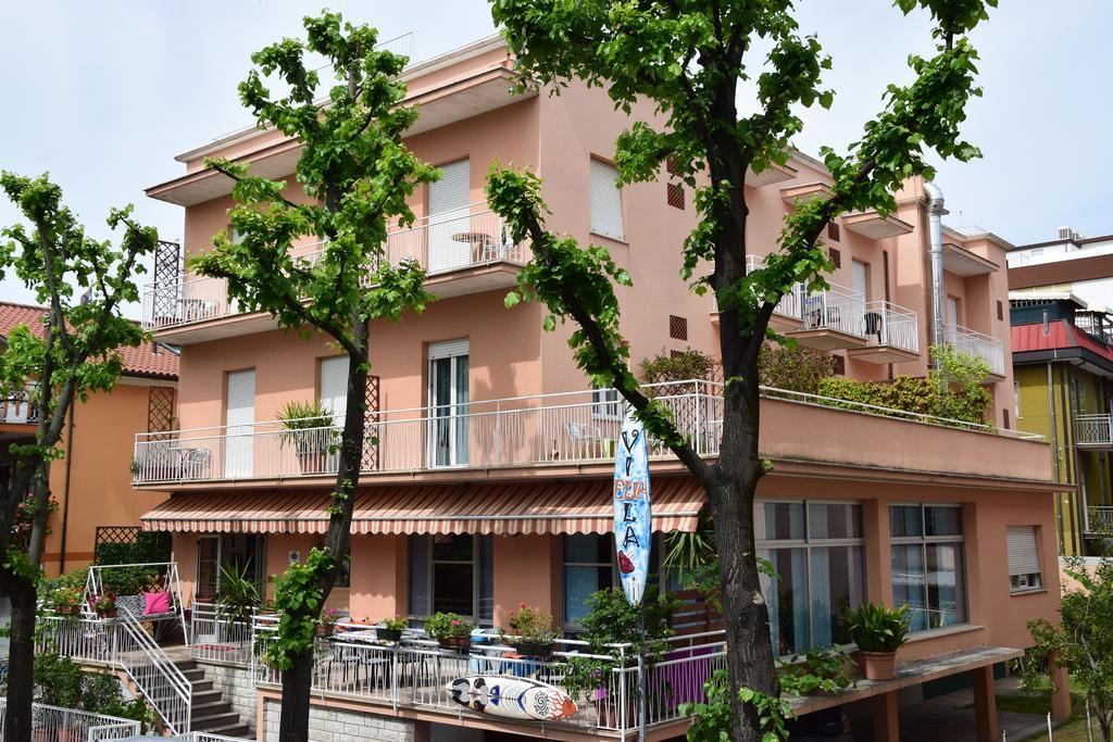 Hotel Villa Elia Римини Екстериор снимка